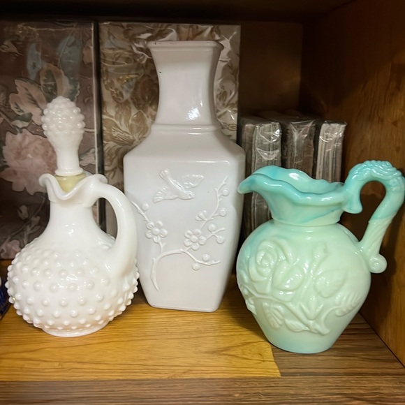 Avon Vintage - Picture 1 of 1